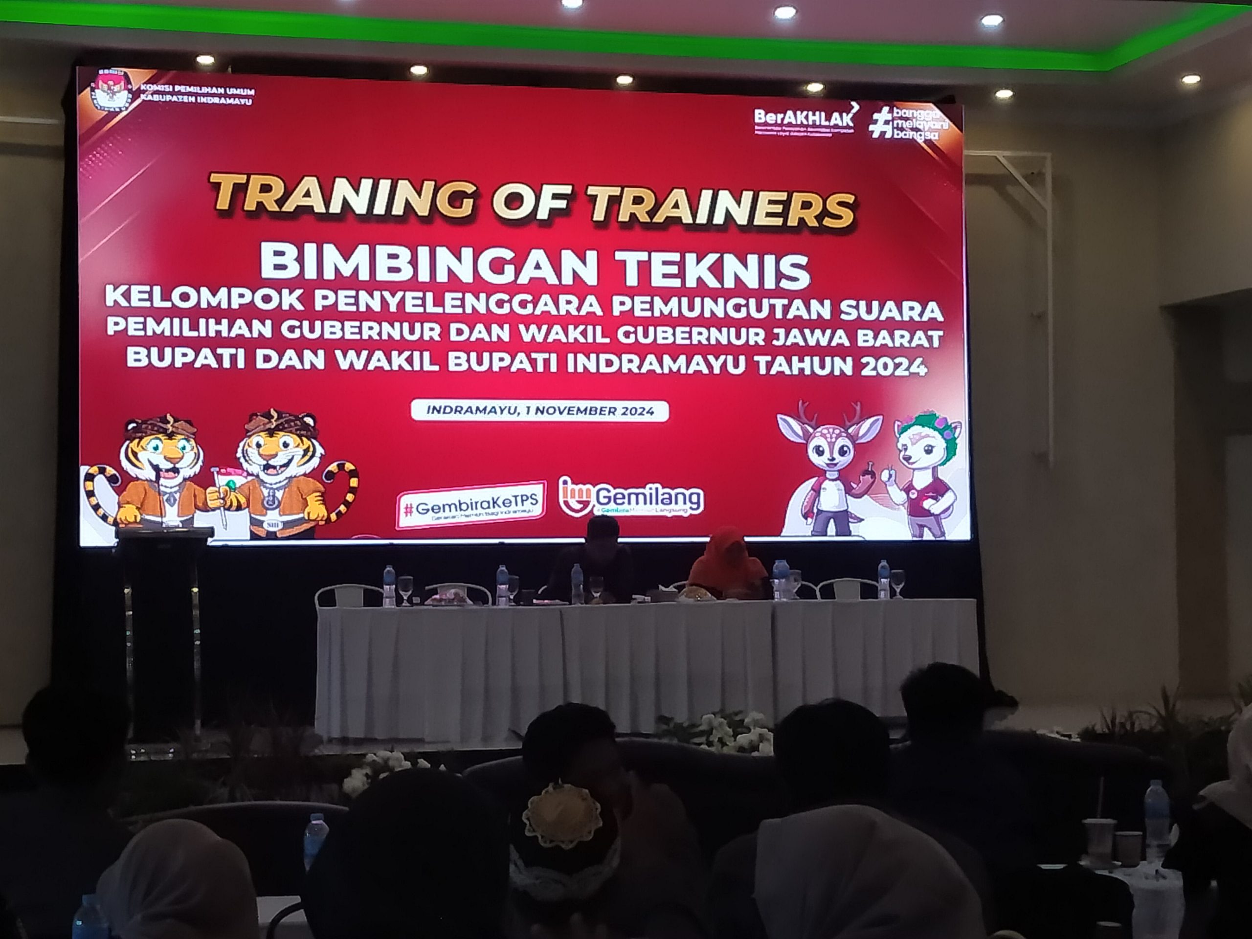 KPUD Indramayu Mengadakan Training of Trainer (ToT) Bimbingan Teknis  Bagi KPPS Pilkada Tahun 2024.